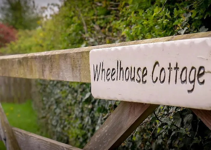 Wheelhouse . A Brick-built Barn Conversion Thirsk